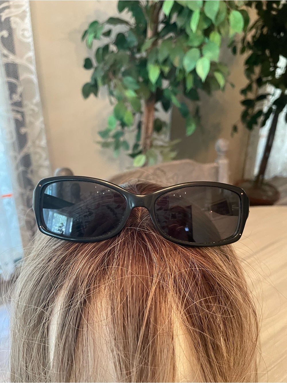 Coach Ladies Black #504 Onyx Sunglasses Chelsea S426